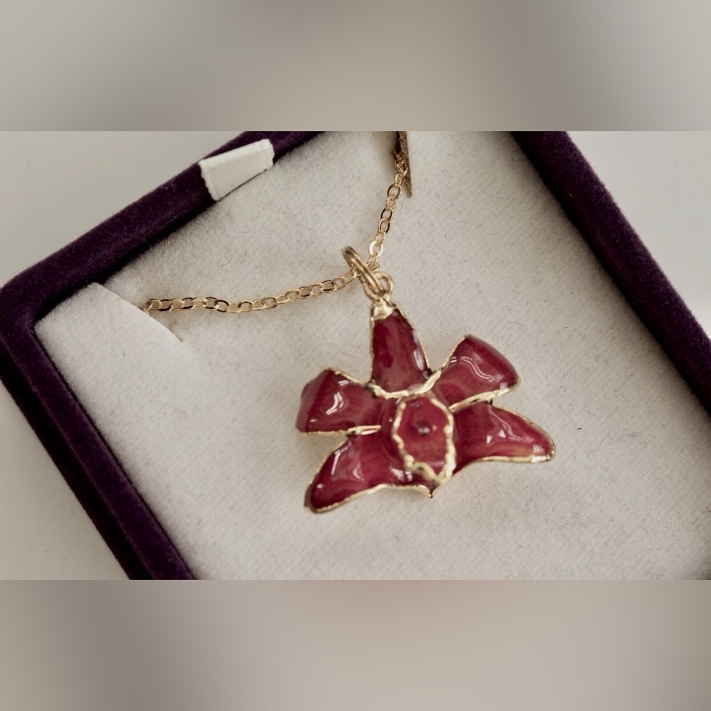 La Belle Collection Orchid 24k Plated Gold Pendant With 18k Plated Gold Chain